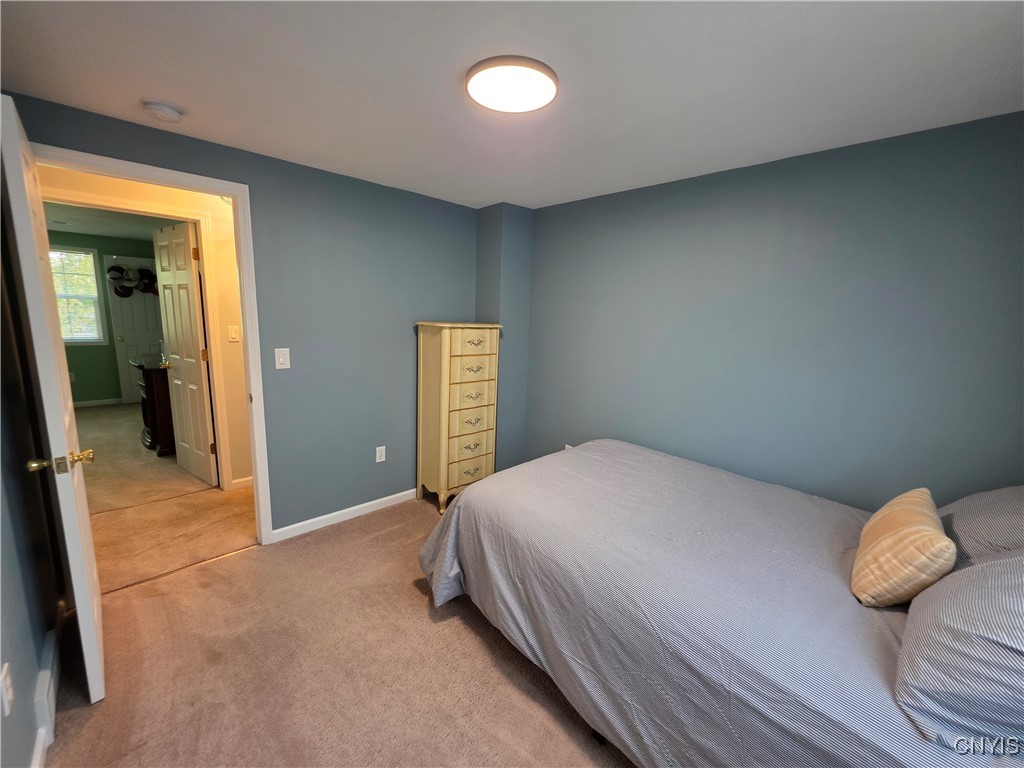 8775 Honeycomb Path Cicero, NY 13039 - Photo 20 of 44 2nd bedroom