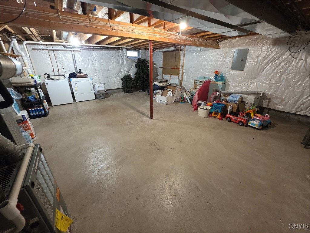 8775 Honeycomb Path Cicero, NY 13039 - Photo 27 of 44 Basement with laundry