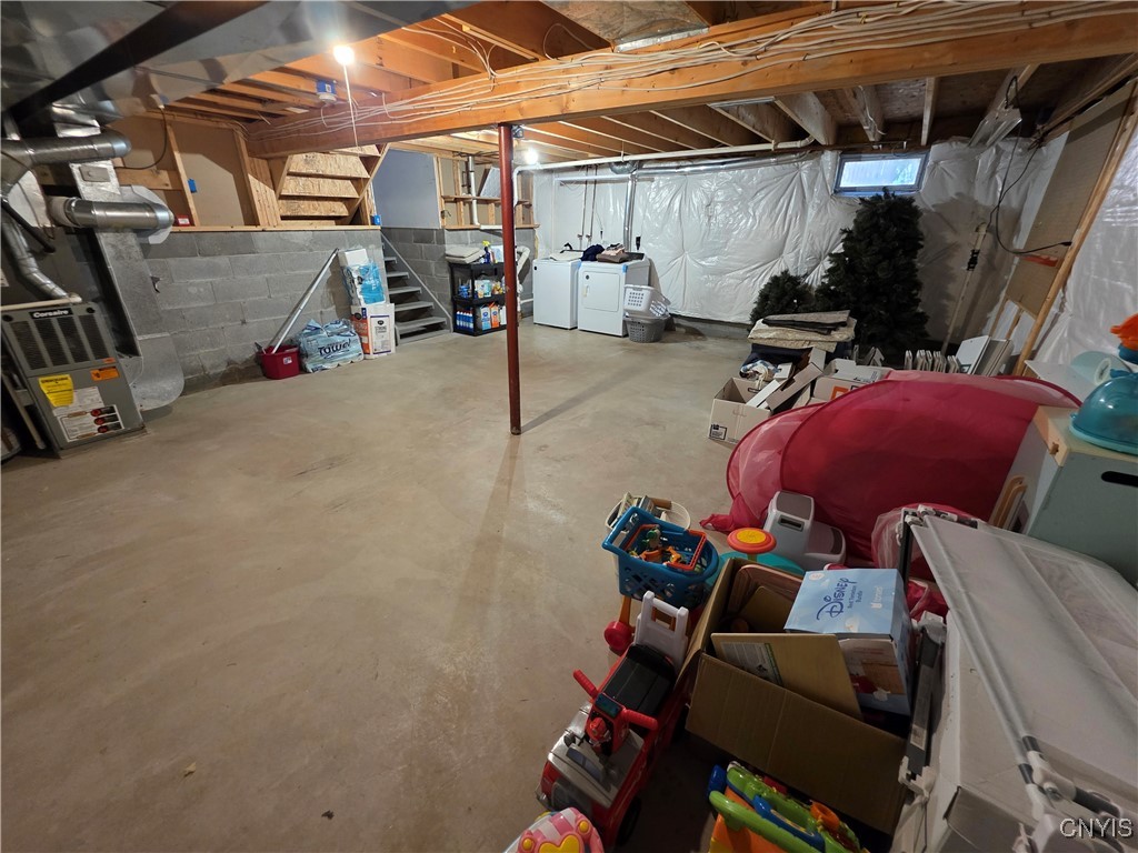 8775 Honeycomb Path Cicero, NY 13039 - Photo 28 of 44 Basement with laundry