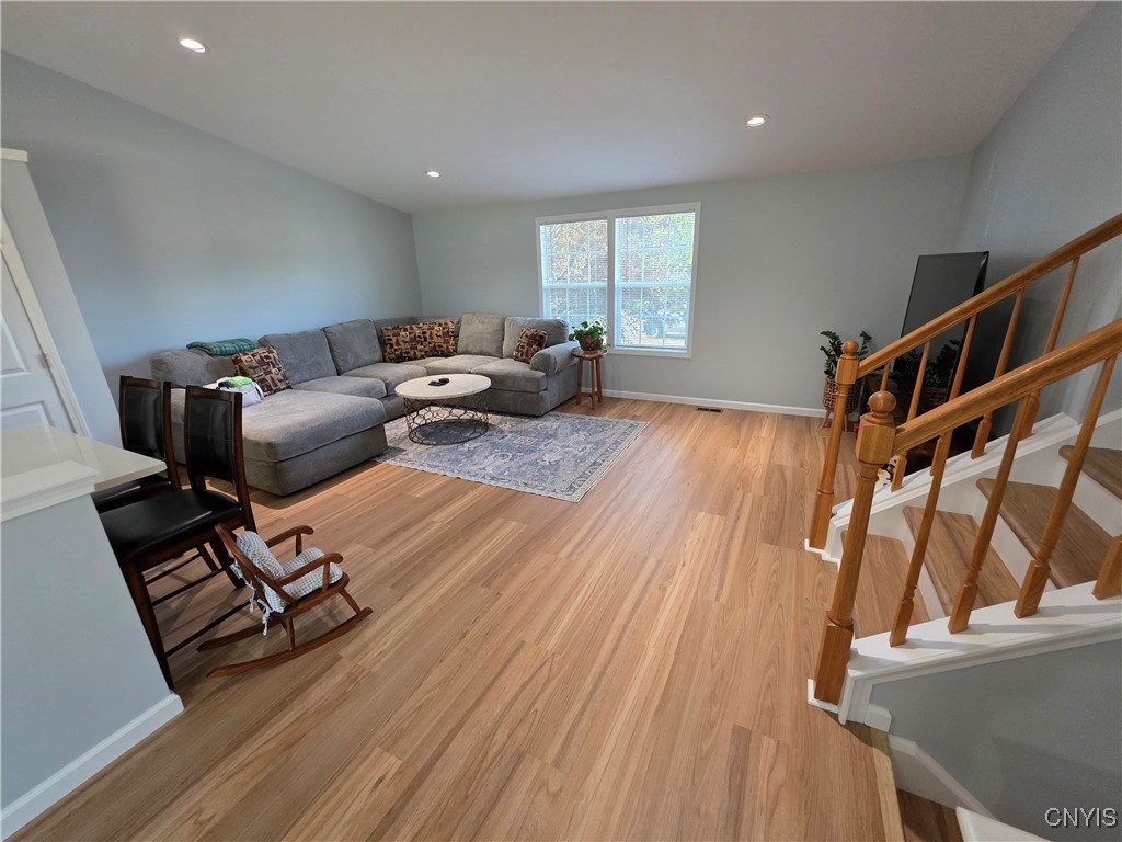 8775 Honeycomb Path Cicero, NY 13039 - Photo 3 of 44