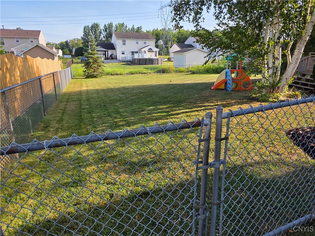 8775 Honeycomb Path Cicero, NY 13039 - Photo 32 of 44