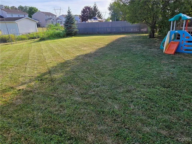 $332,500 | 8775 Honeycomb Path, Cicero, NY 13039