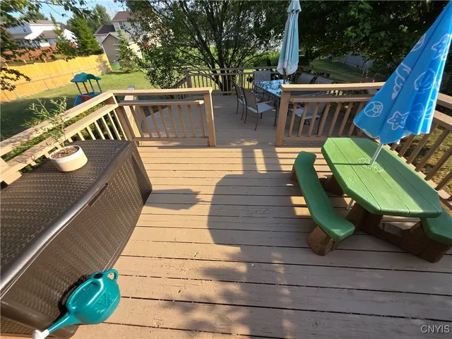 $332,500 | 8775 Honeycomb Path, Cicero, NY 13039