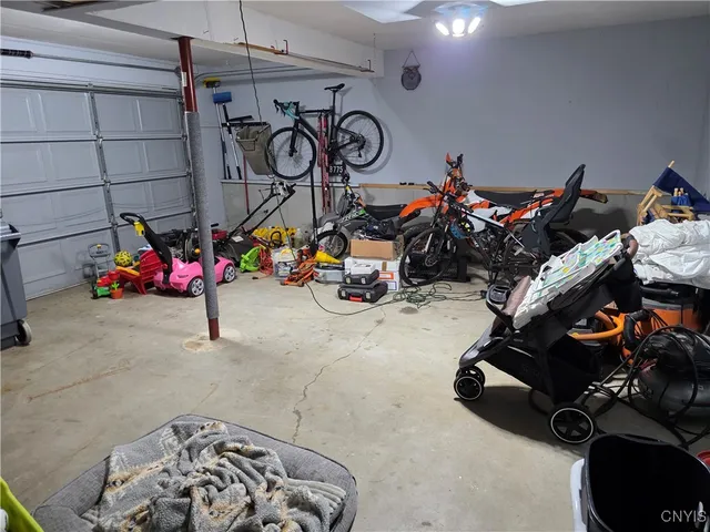 $332,500 | 8775 Honeycomb Path, Cicero, NY 13039