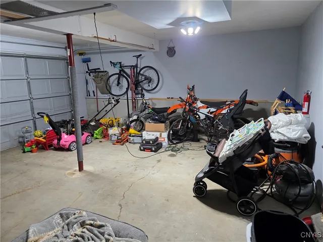 $332,500 | 8775 Honeycomb Path, Cicero, NY 13039