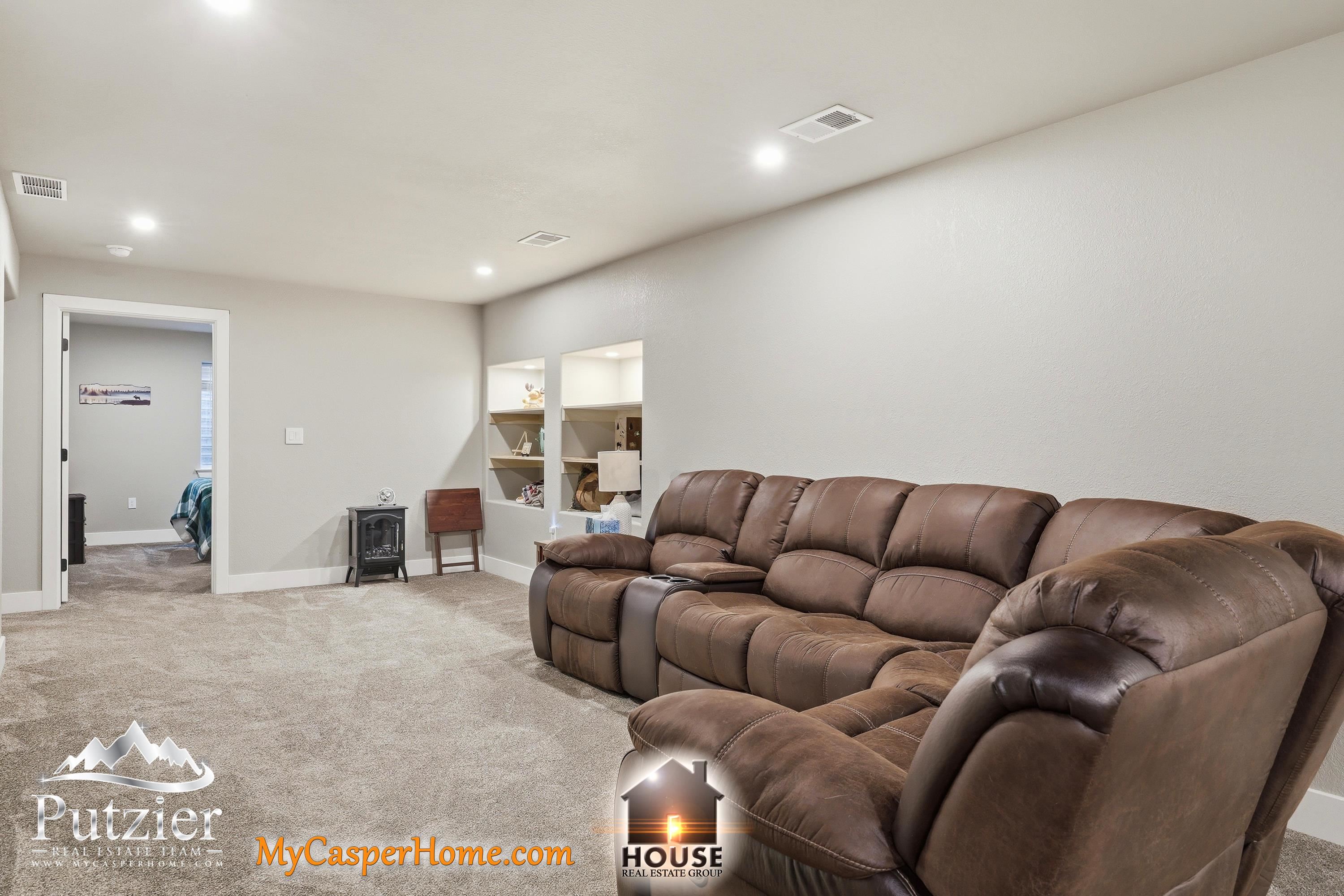 6784 Rogue River Road Casper, WY 82604 - Photo 20 of 28