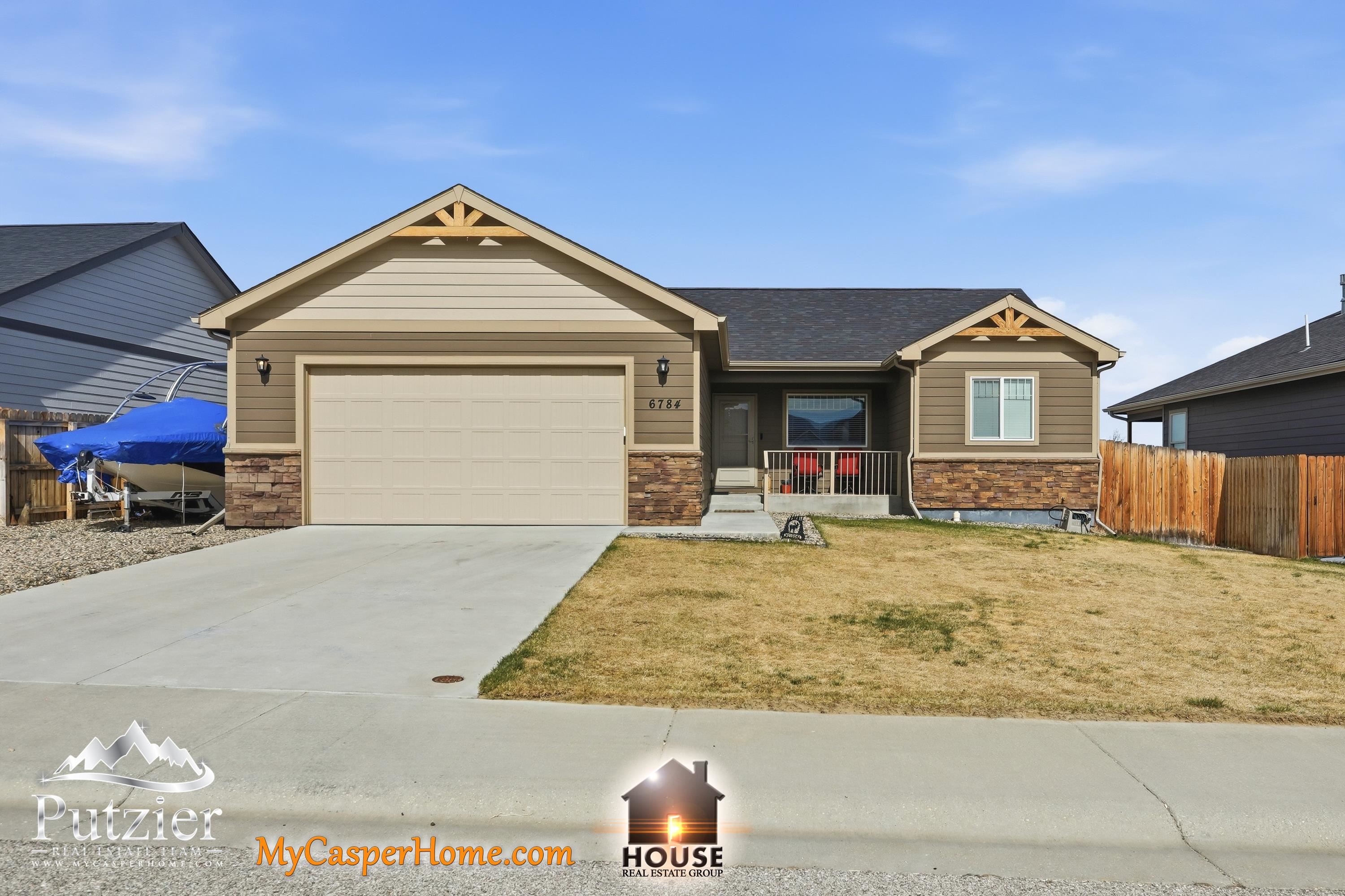 6784 Rogue River Road Casper, WY 82604 - Photo 2 of 28