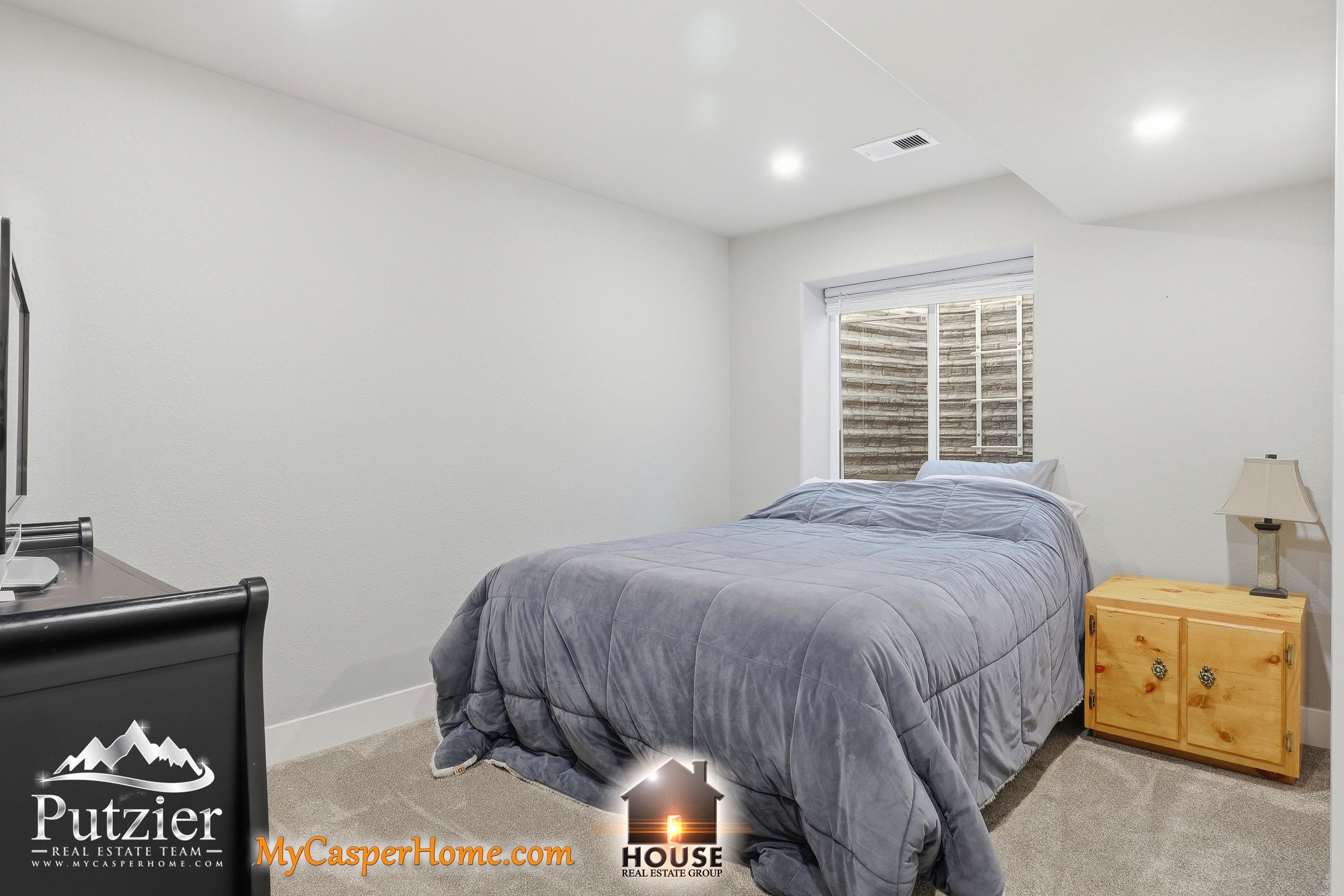 6784 Rogue River Road Casper, WY 82604 - Photo 22 of 28