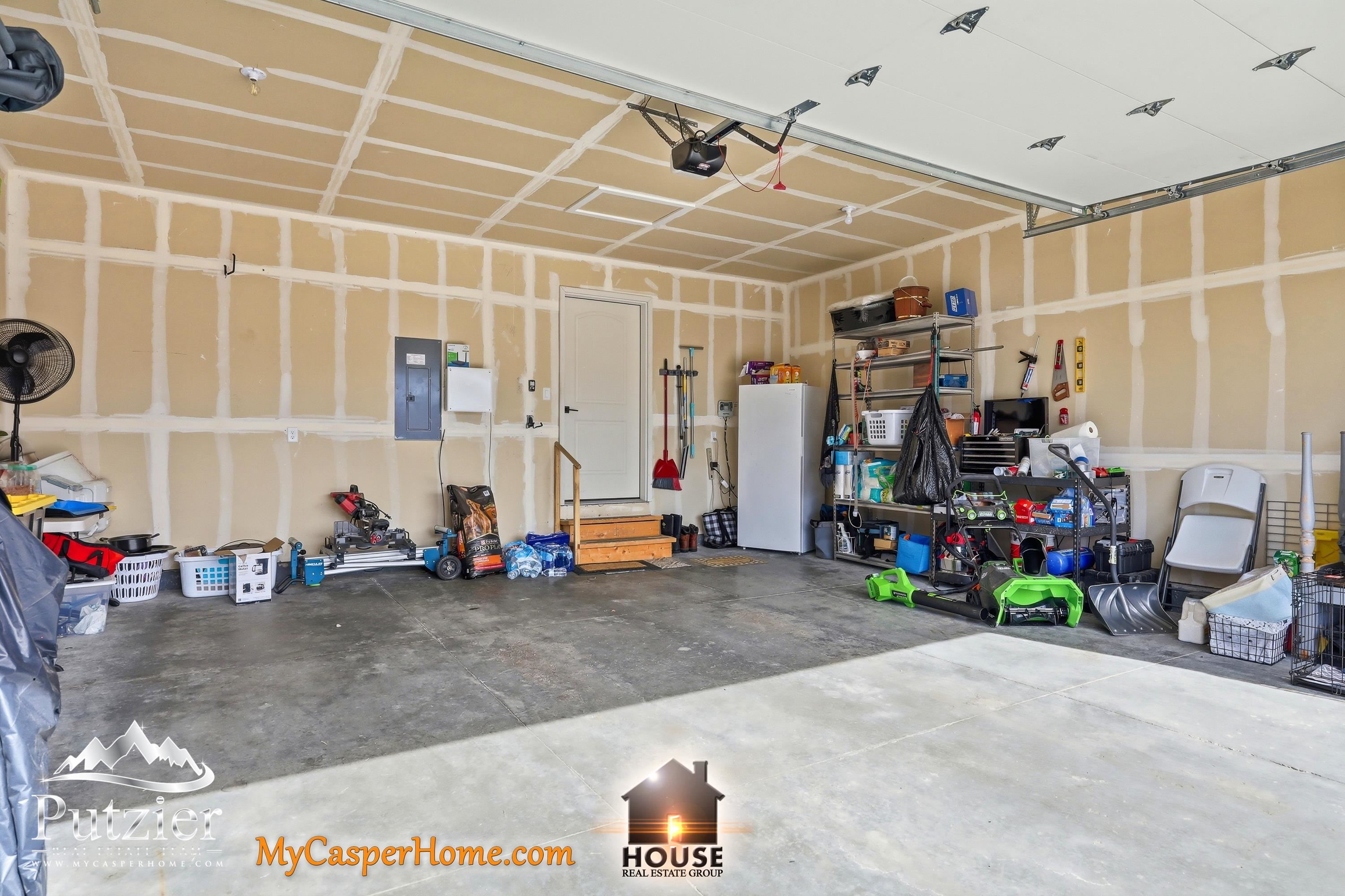 6784 Rogue River Road Casper, WY 82604 - Photo 26 of 28