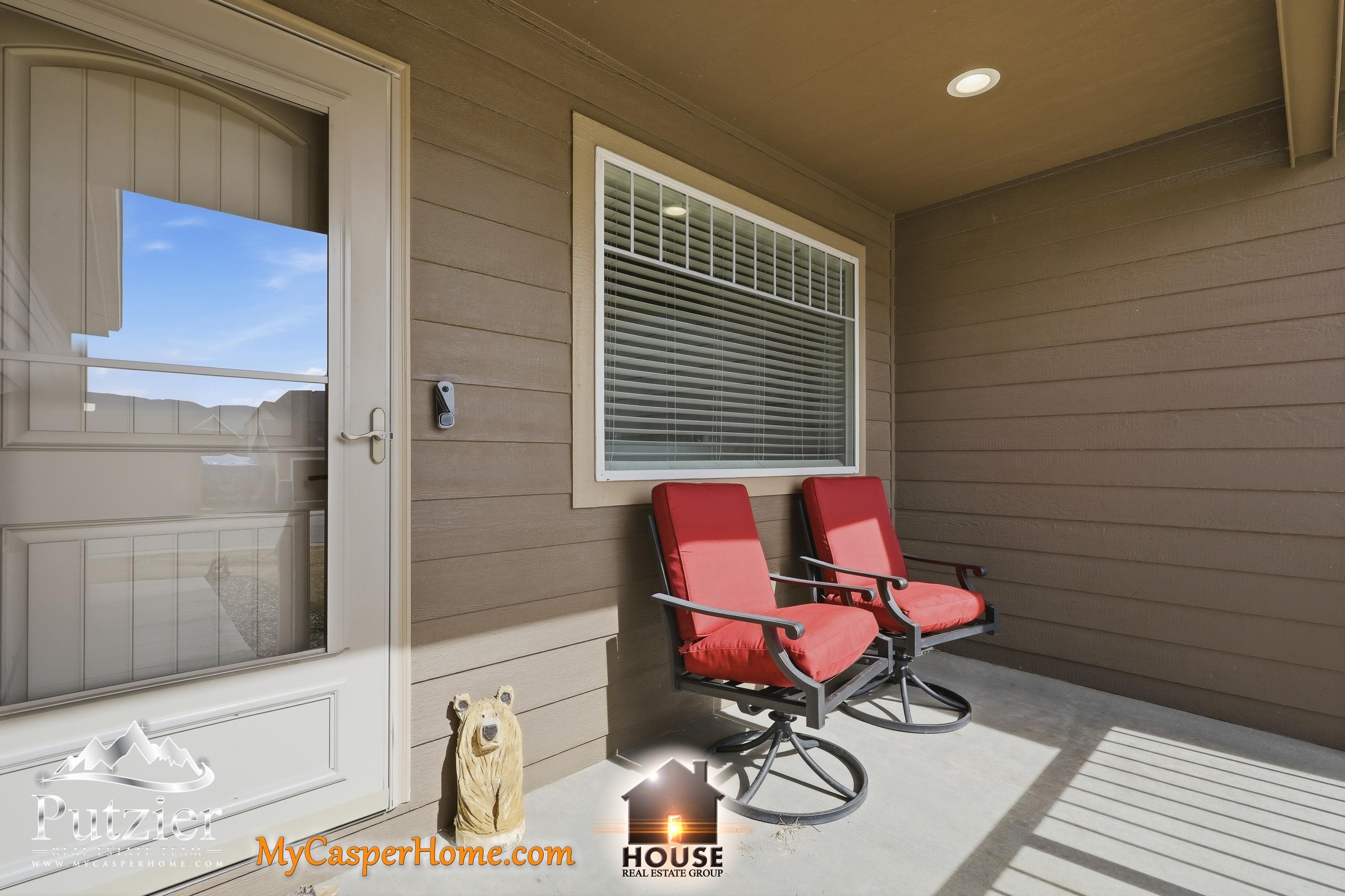 6784 Rogue River Road Casper, WY 82604 - Photo 4 of 28