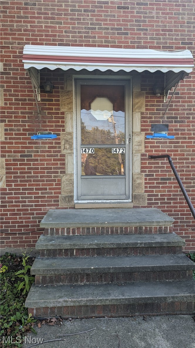 1470 Babbitt Road Euclid, OH 44117 - Photo 3 of 34 View of doorway to property