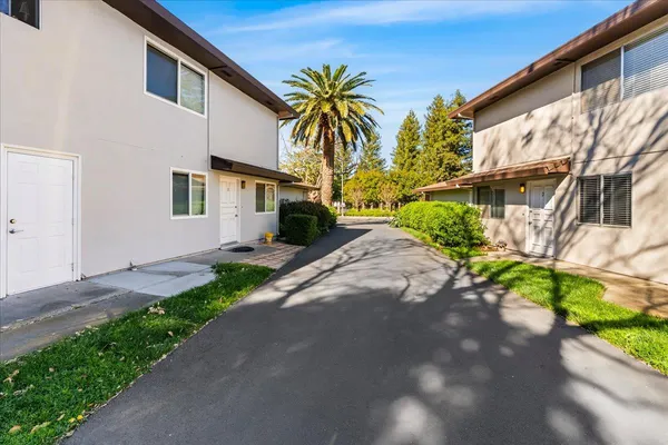 $380,000 | 1730 Fremont Court, Unit 2, Davis, CA 95618