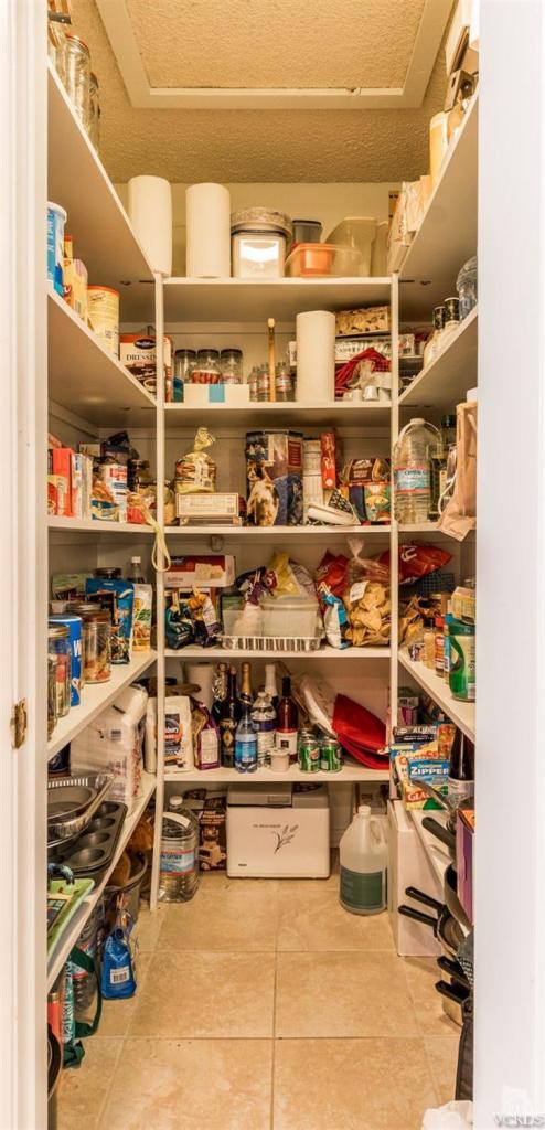 1035 Rambling Road Simi Valley, CA 93065 - Photo 16 of 47 Additional Photo