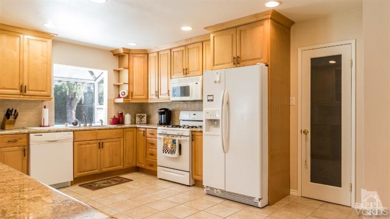 1035 Rambling Road Simi Valley, CA 93065 - Photo 3 of 47 Additional Photo