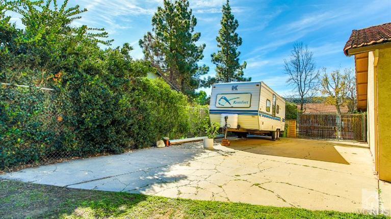1035 Rambling Road Simi Valley, CA 93065 - Photo 5 of 47 Additional Photo