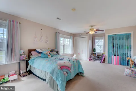 $739,990 | 33 Milbourn Manor Drive, Camden Wyoming, DE 19934