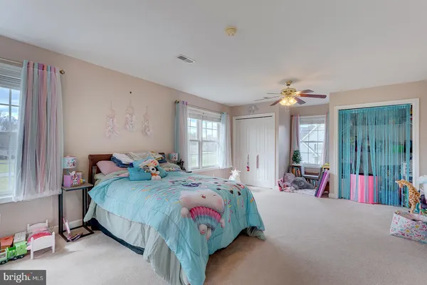 $739,990 | 33 Milbourn Manor Drive, Camden Wyoming, DE 19934