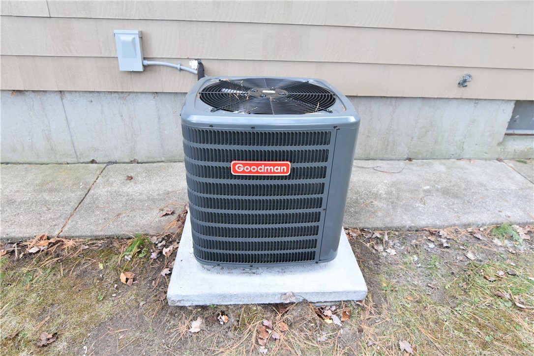 189 Myette Street Woonsocket, RI 02895 - Photo 20 of 21