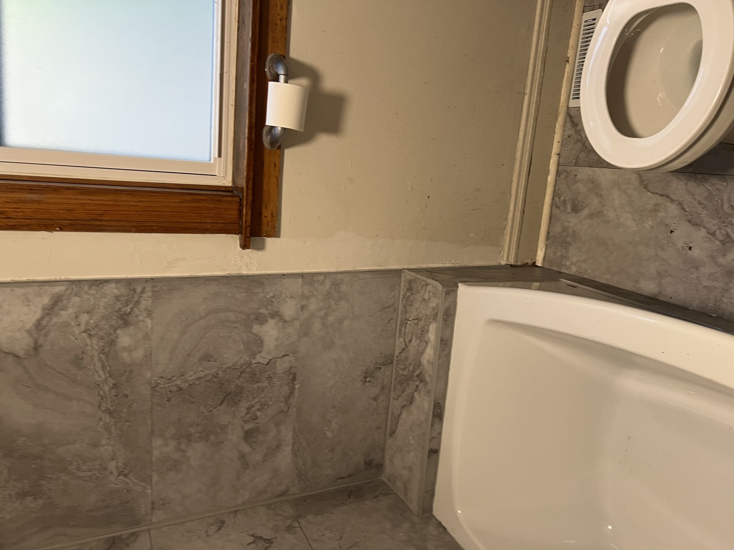 6837 South Maplewood Avenue, Unit 1R Chicago, IL 60629 - Photo 8 of 16 a bathroom with a sink and a mirror