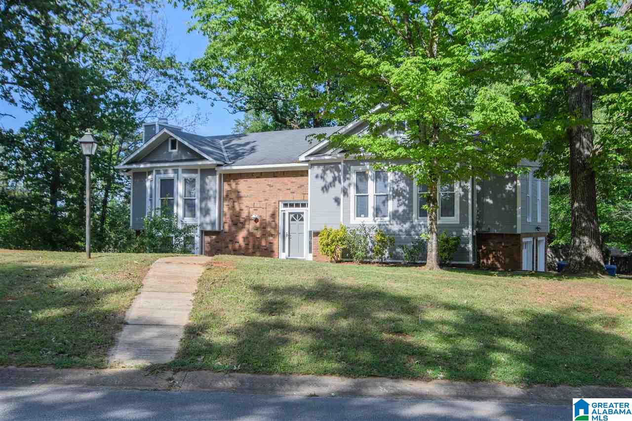 3829 South Shades Crest Road Birmingham, AL 35244 - Photo 2 of 50