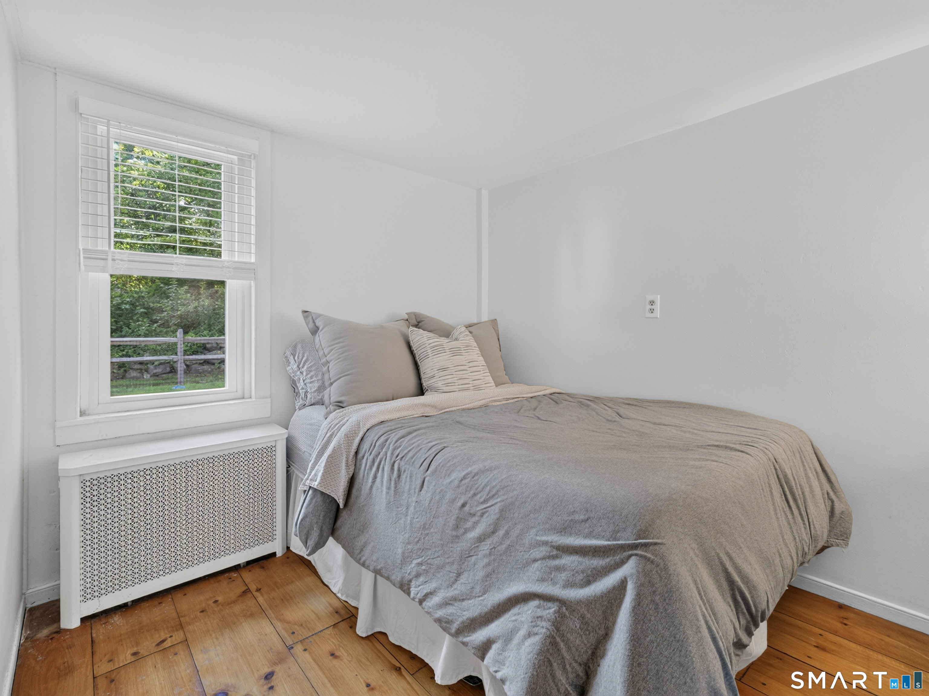 397 Colonel Ledyard Highway Ledyard, CT 06339 - Photo 11 of 40