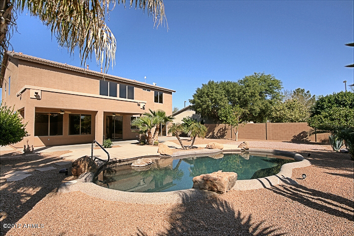 967 East Del Rio Street Gilbert, AZ 85295 - Photo 1 of 20 5