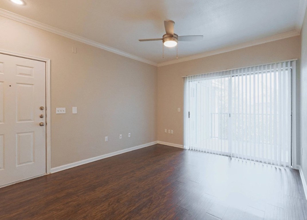 10505 South I-35 Frontage Road, Unit 723 Austin, TX 78747 - Photo 13 of 17 Up to 6 weeks free on select units!