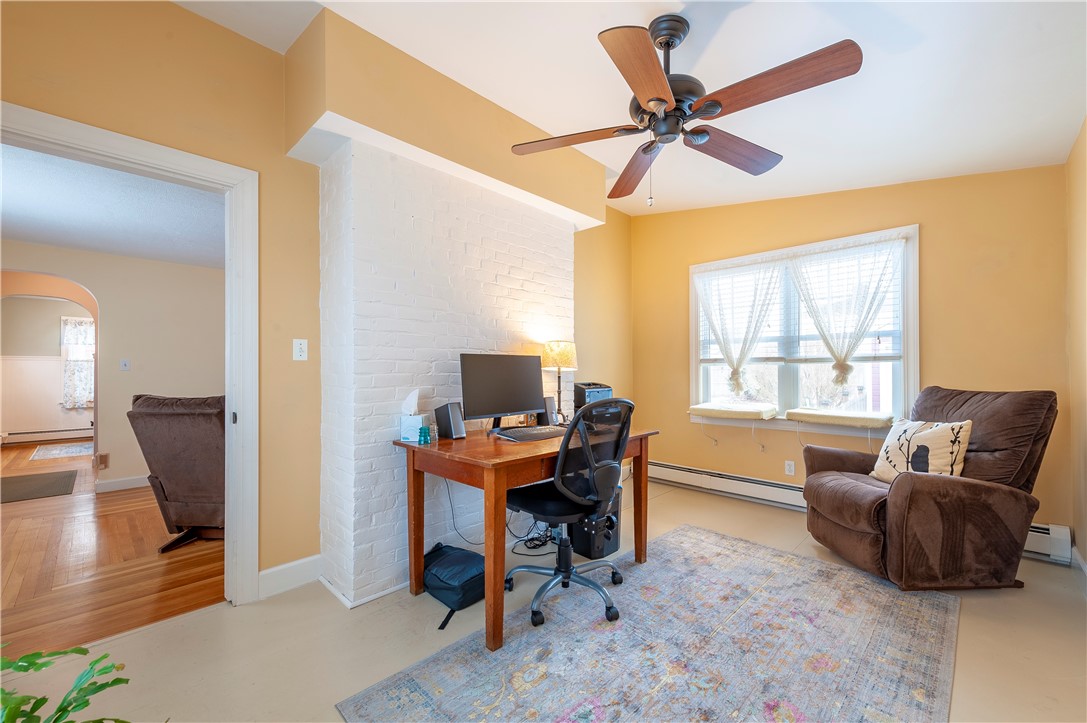 206 Woodhaven Road Pawtucket, RI 02861 - Photo 7 of 20 Gallery Image 7