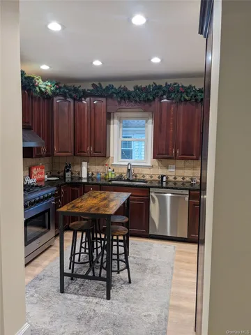 $3,800 | 71 Longview Avenue, White Plains, NY 10605