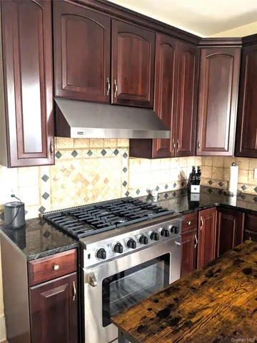 $3,800 | 71 Longview Avenue, White Plains, NY 10605