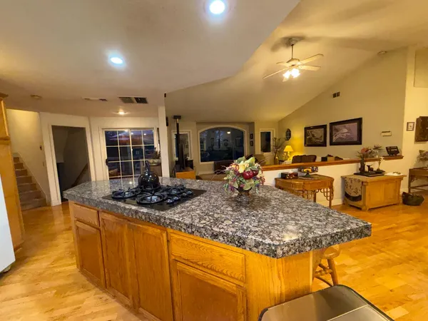 $675,000 | 645 Rigby Lane, Applegate, CA 95703