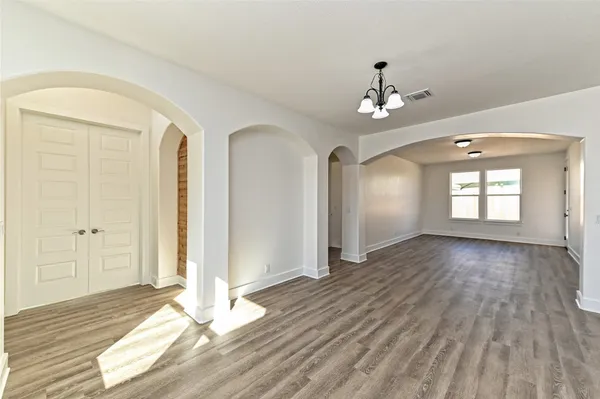 $975,000 | 511-513 Lion Drive, Leander, TX 78641