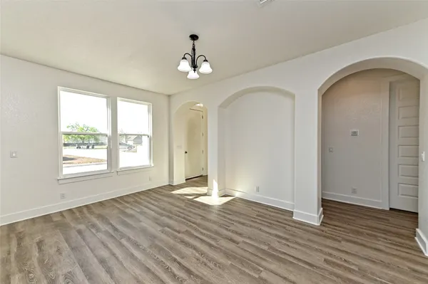 $975,000 | 511-513 Lion Drive, Leander, TX 78641