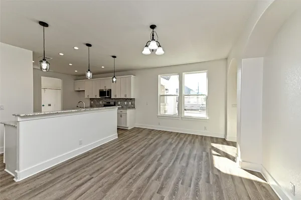 $975,000 | 511-513 Lion Drive, Leander, TX 78641