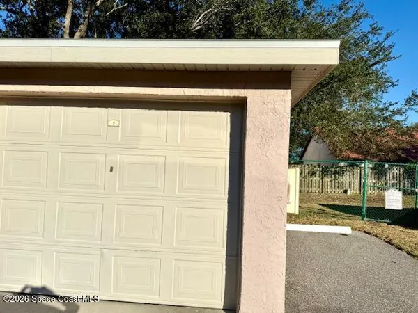 $1,800 | 7667 North Wickham Road, Unit 224, Melbourne, FL 32940