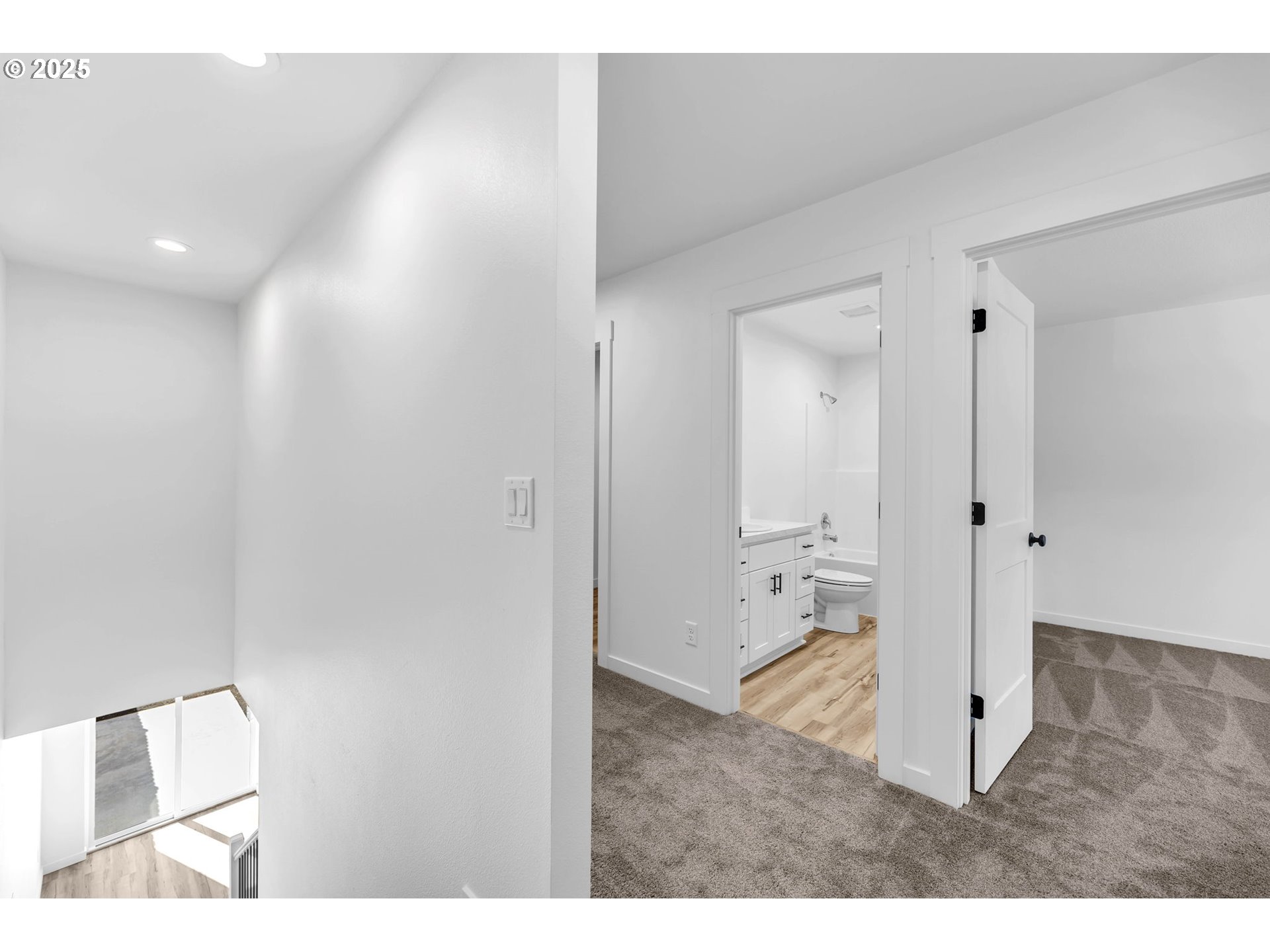 805 West Front Street Winlock, WA 98596 - Photo 17 of 31 a view of an empty room