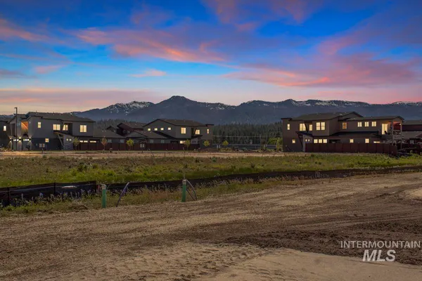 $150,000 | L2-b1 L2-b1 Lazy River Street, Cascade, ID 83611
