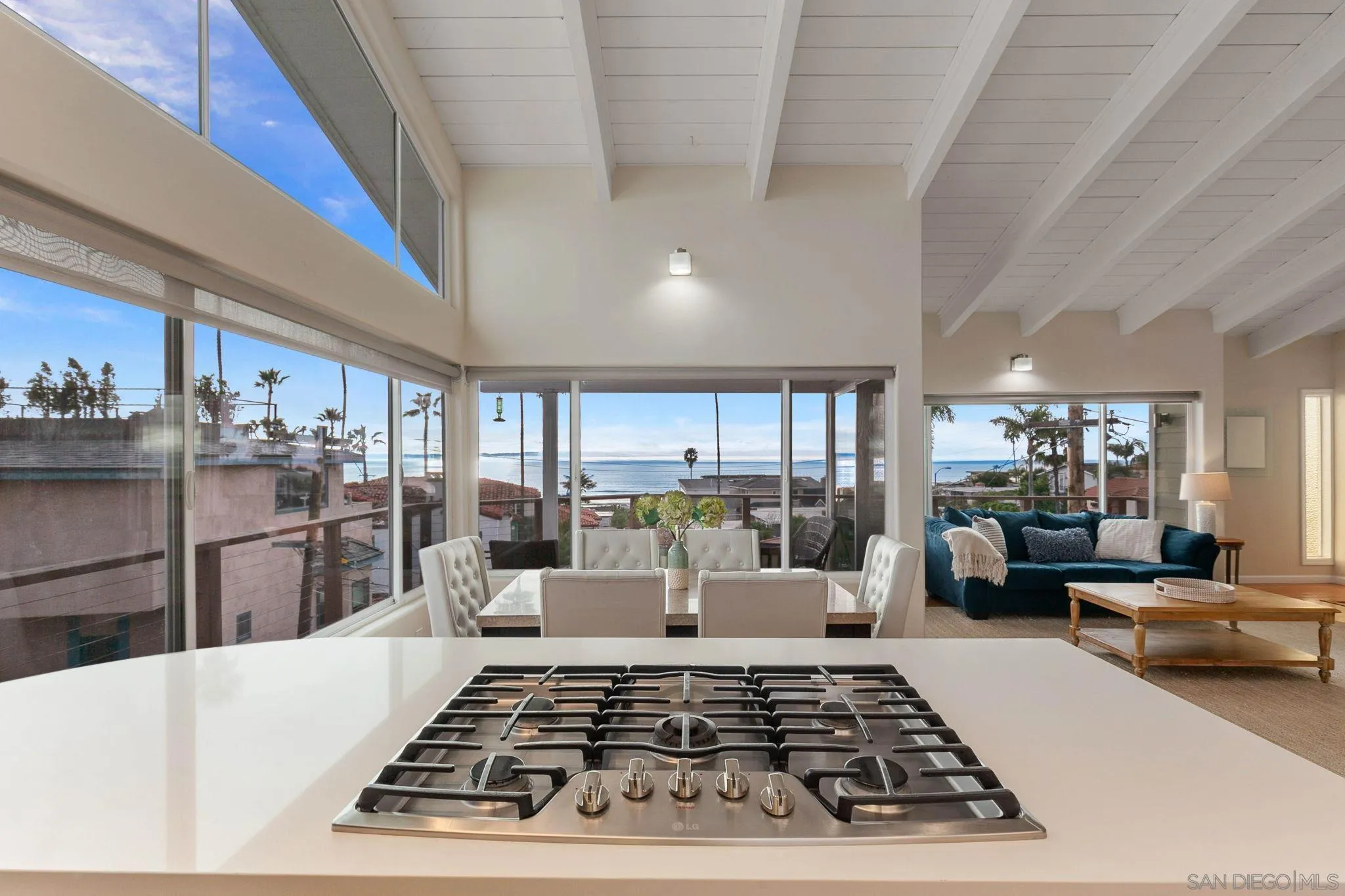 5620 La Jolla Boulevard La Jolla, CA 92037 - Photo 20 of 50 a living room with furniture and a rug