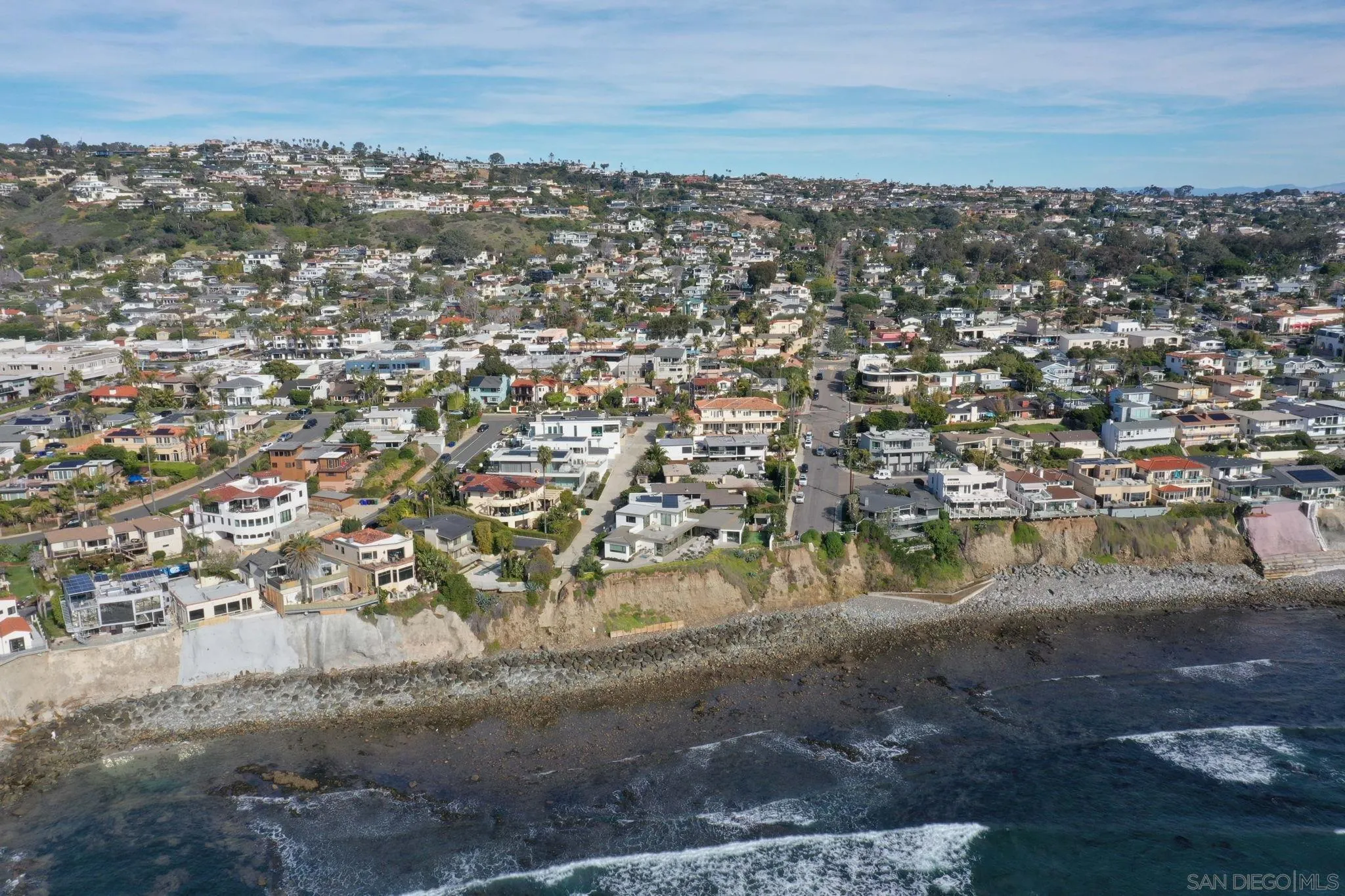 5620 La Jolla Boulevard La Jolla, CA 92037 - Photo 47 of 50 an aerial view of residential houses with outdoor space