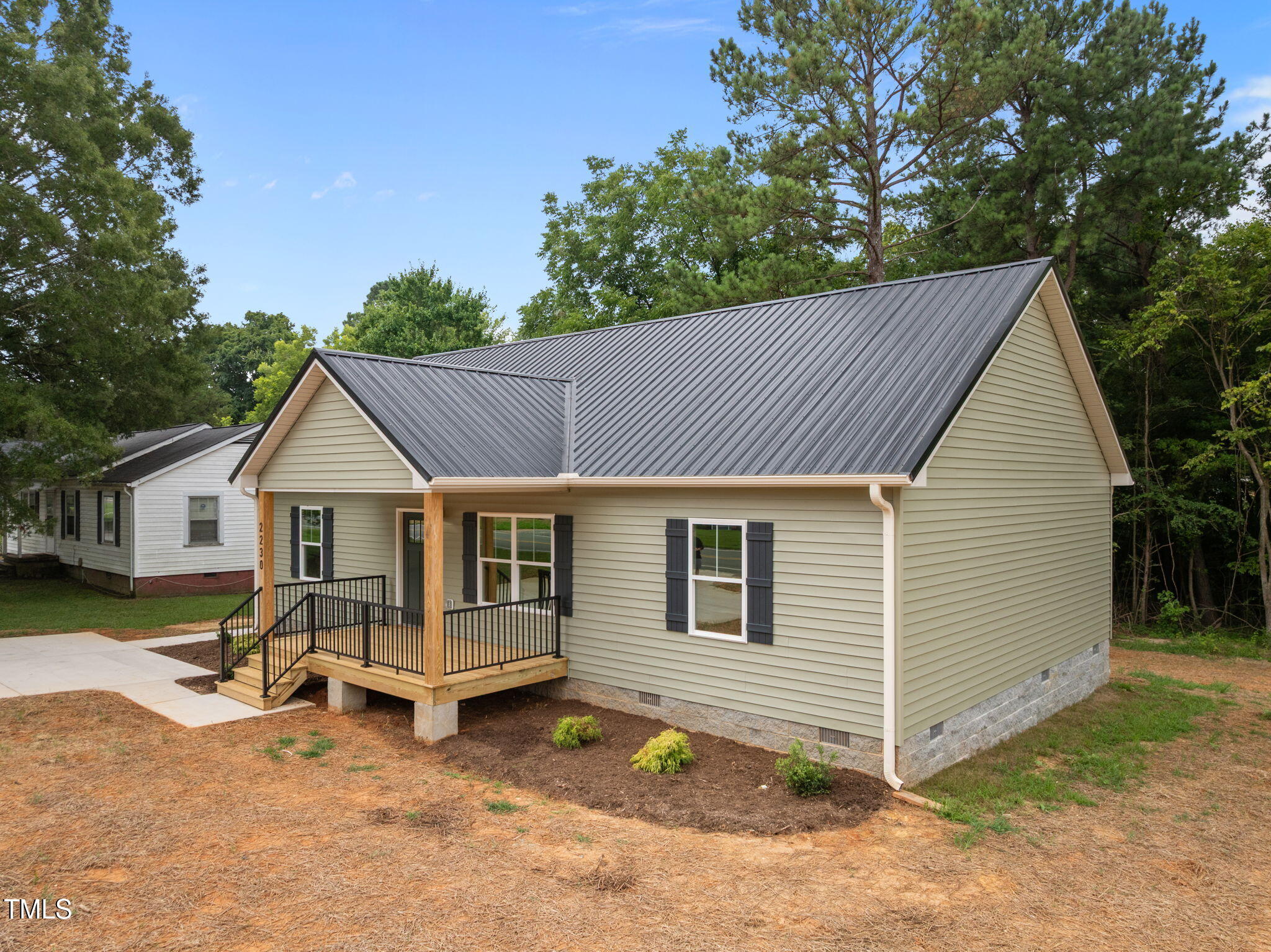 2230 Burch Bridge Road Burlington, NC 27217 - Photo 3 of 39 4-web-or-mls-DJI_0358