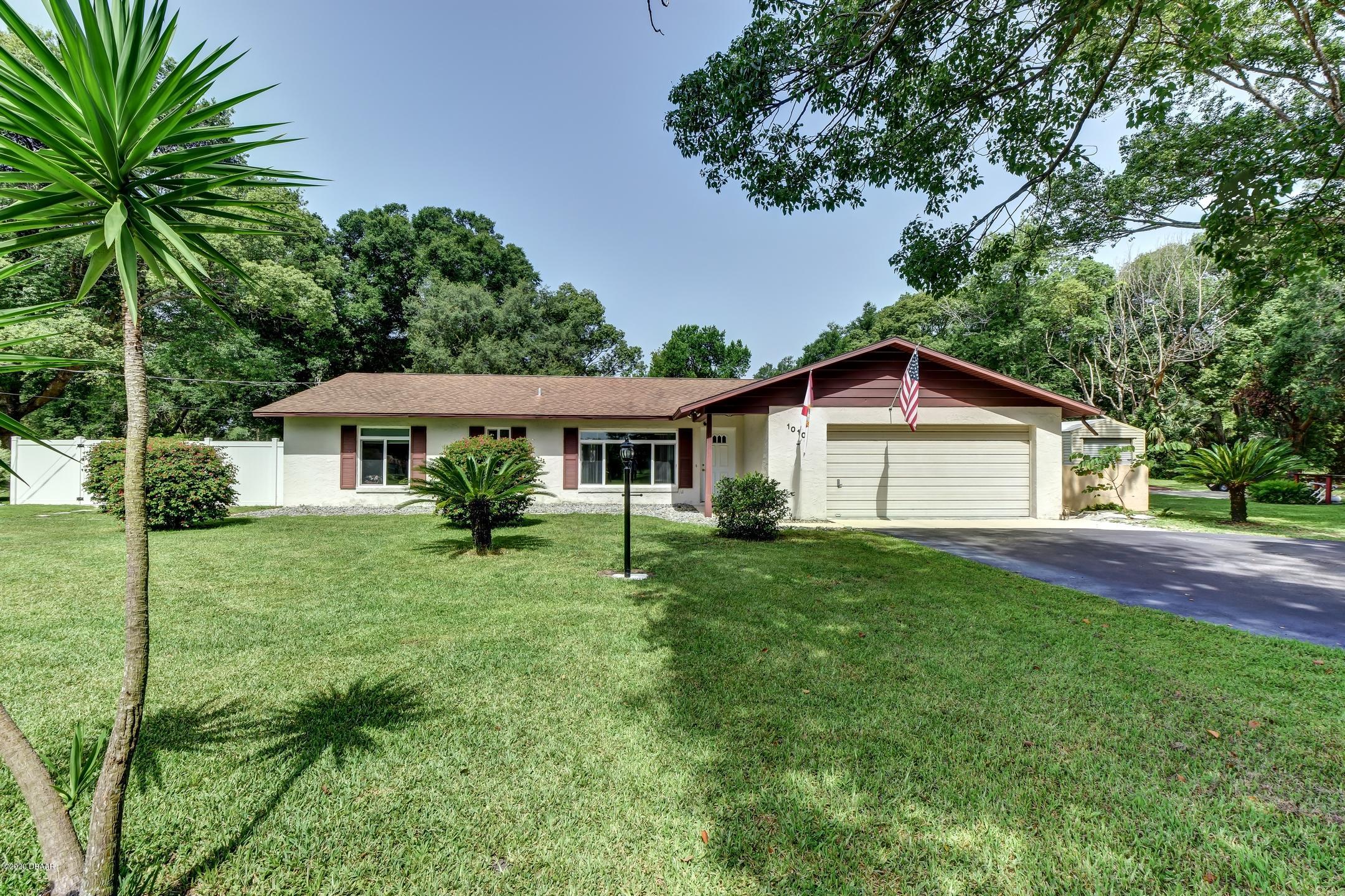 1010 Blackburn Road Pierson, FL 32180 - Photo 42 of 42 42-Front View