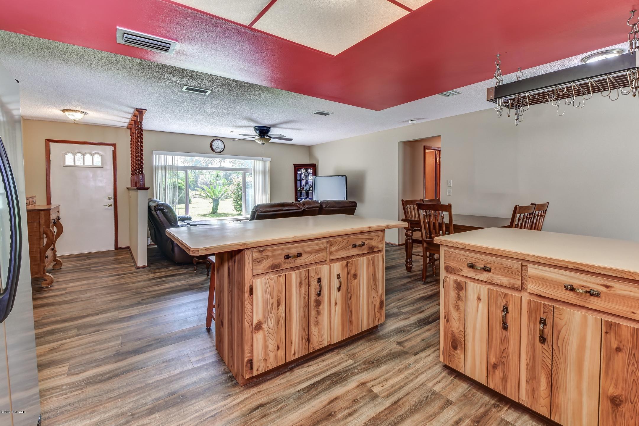 1010 Blackburn Road Pierson, FL 32180 - Photo 10 of 42 10-Kitchen Area