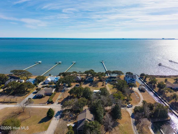 $650,000 | 213 Sea Trace Lane, Newport, NC 28570