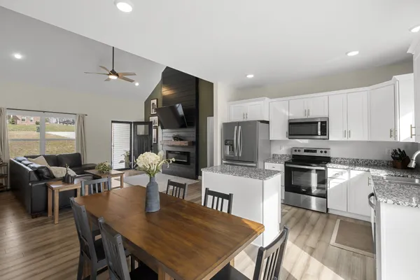 $388,000 | 1007 Edgewood Drive, Dickson, TN 37055