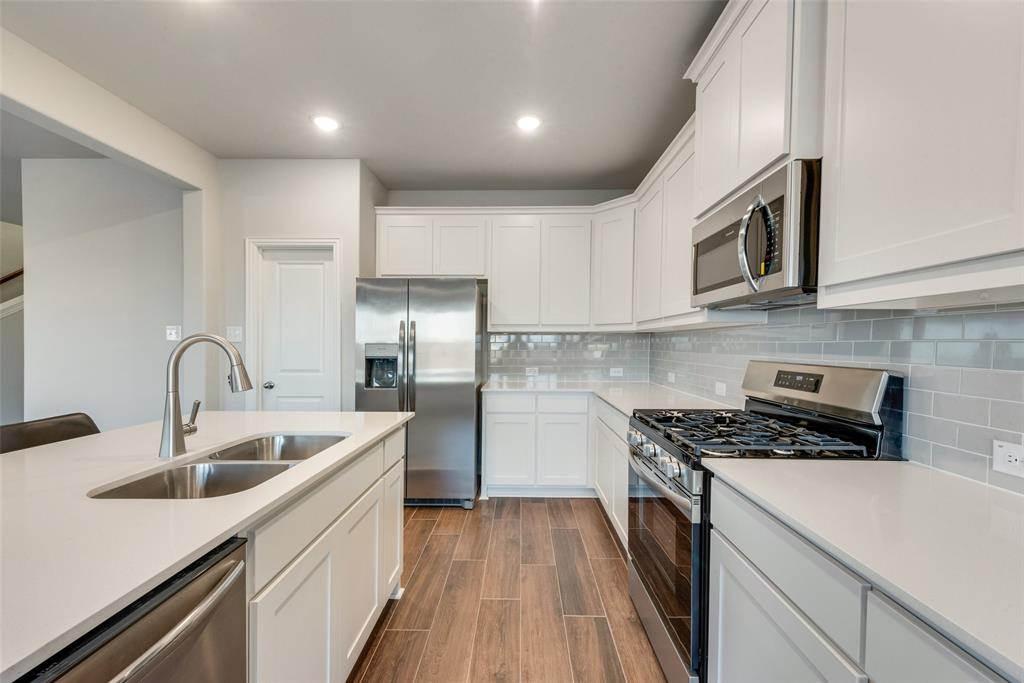 256 Sutter Mill Road Saginaw, TX 76131 - Photo 10 of 21 STOCK PHOTO