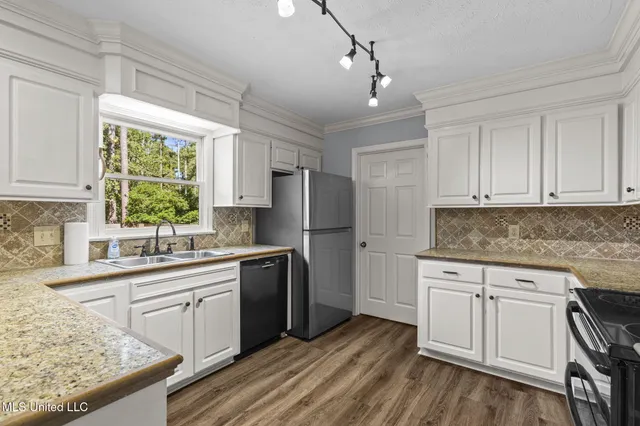 $335,000 | 514 Windy Ridge Lane, Madison, MS 39110