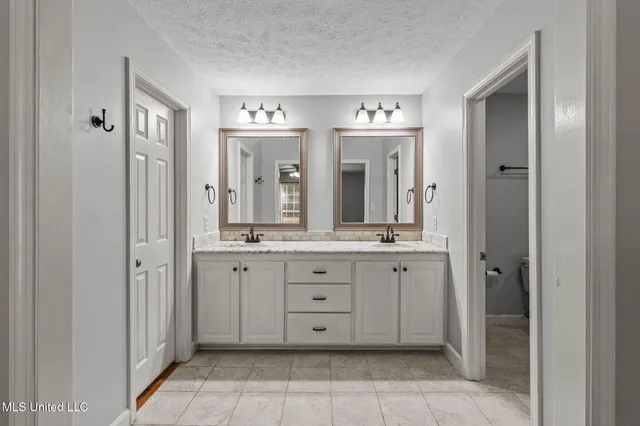 $335,000 | 514 Windy Ridge Lane, Madison, MS 39110