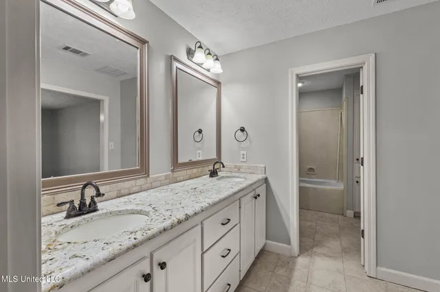 $335,000 | 514 Windy Ridge Lane, Madison, MS 39110