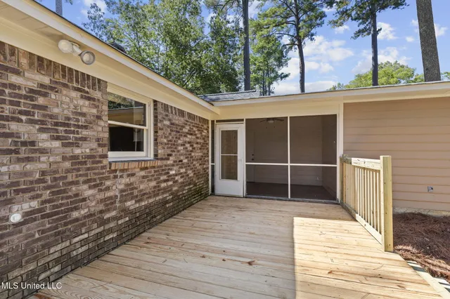 $335,000 | 514 Windy Ridge Lane, Madison, MS 39110