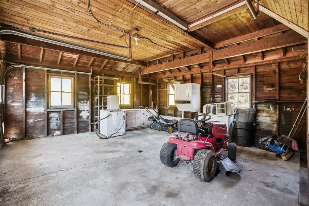 169 First Parish Road Scituate, MA 02066 - Photo 21 of 37 Gallery Image 21